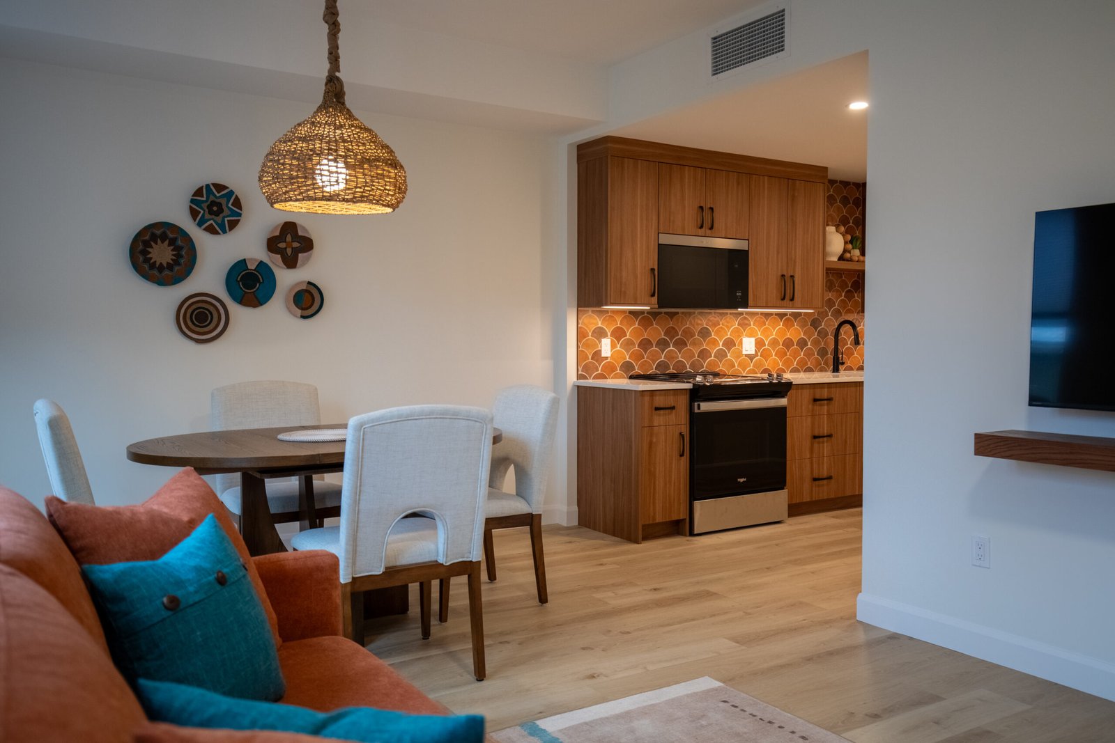 Mediterranean Suite agora finals 49